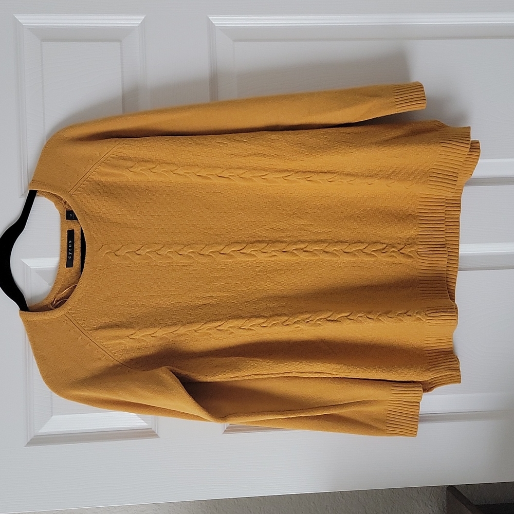 Cyrus Mustard Cable Sweater Size M
